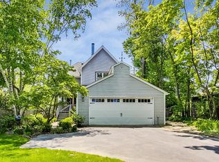 400 Madison Ave, Glencoe, IL 60022