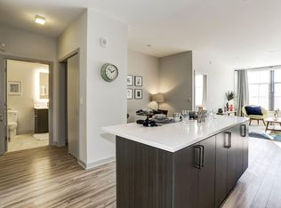 255 N Washington St APT 225, Rockville, MD 20850