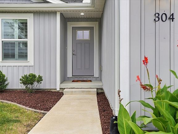 2nd image of 304 Bobwhite Way