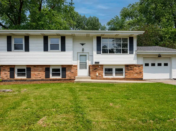 700 Kathleen Dr, Normal, IL 61761