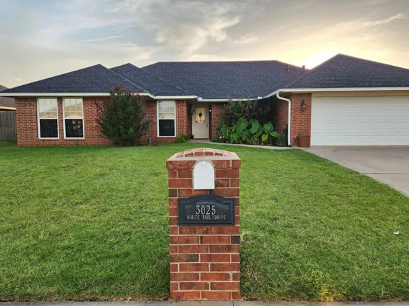 3025 White Tail Dr, Altus, OK 73521