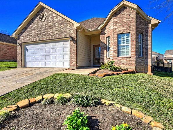 108 Cove Cir