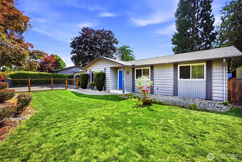2nd image of 6208 Sycamore Place