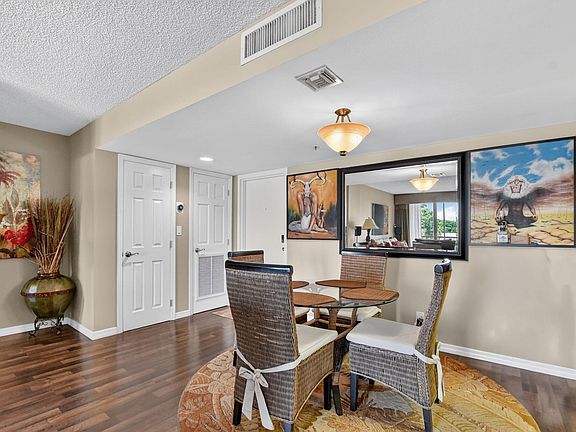 2nd image of 7819 Lakeside Boulevard #836