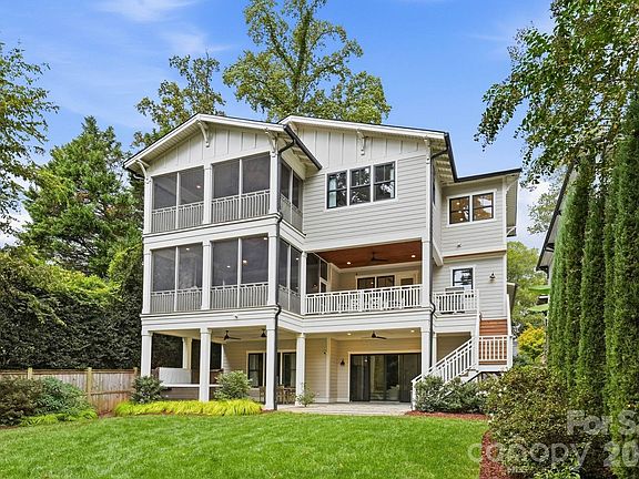3rd image of 3407 Willow Oak Rd