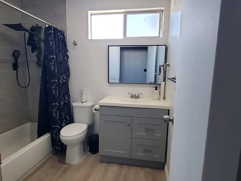 7345 Wellsford Ave — Photo 3