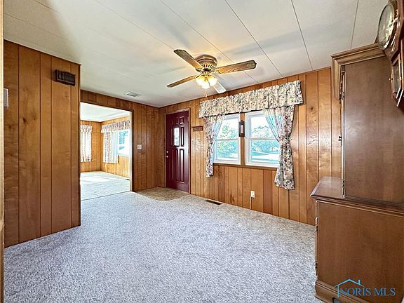 5th image of 1641 S Duchess Ln