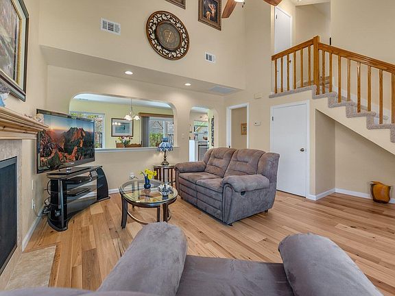 2nd image of 106 El Patio Ct