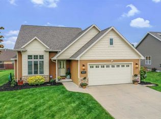 2879 Chrystella Dr, Menasha, WI 54952