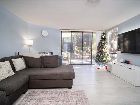 12750 Centralia St Unit 96, Lakewood, CA 90715