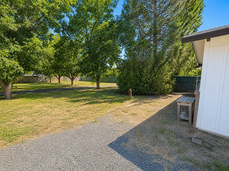 3682 Bay Ave — Photo 42