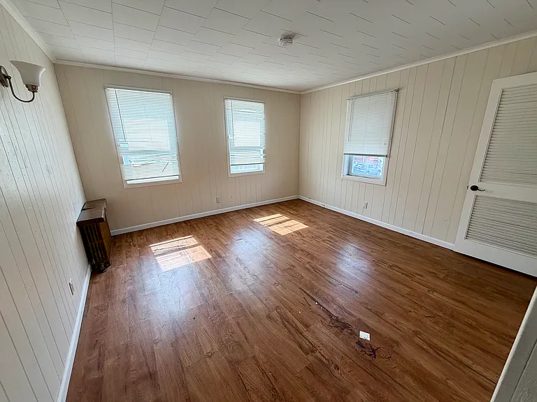 33 Warner St #33 — Photo 14