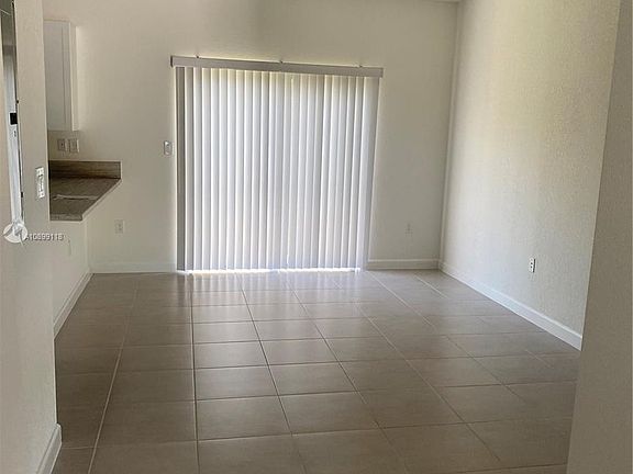 3rd image of 20692 NE 7th Ct #0