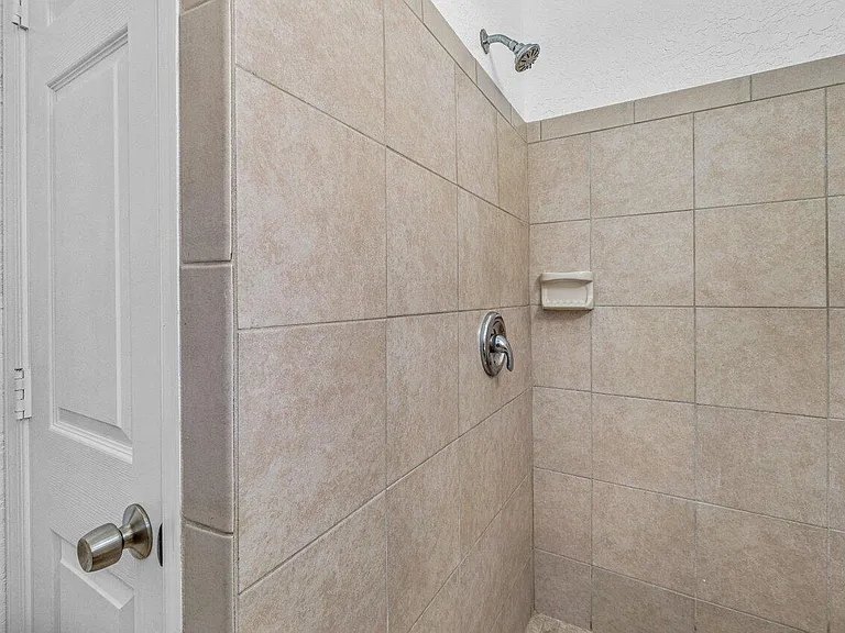 751 Hummingbird Way #1 — Photo 11