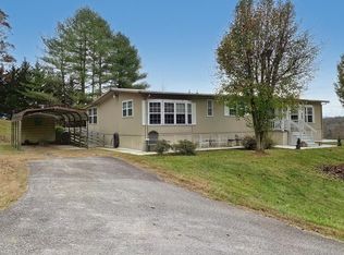299 Rolling Acres Trl, Franklin, NC 28734