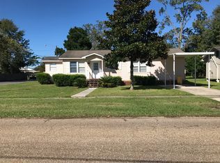 306 E Railroad St, Gonzales, LA 70737