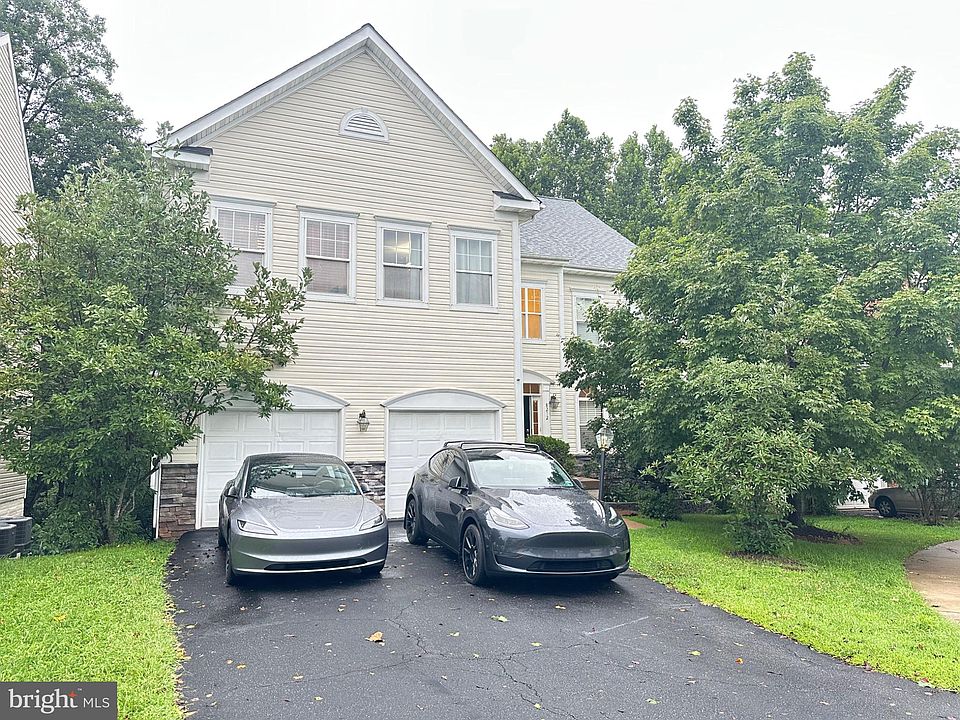 1st image of 8212 Calm Pond Ct