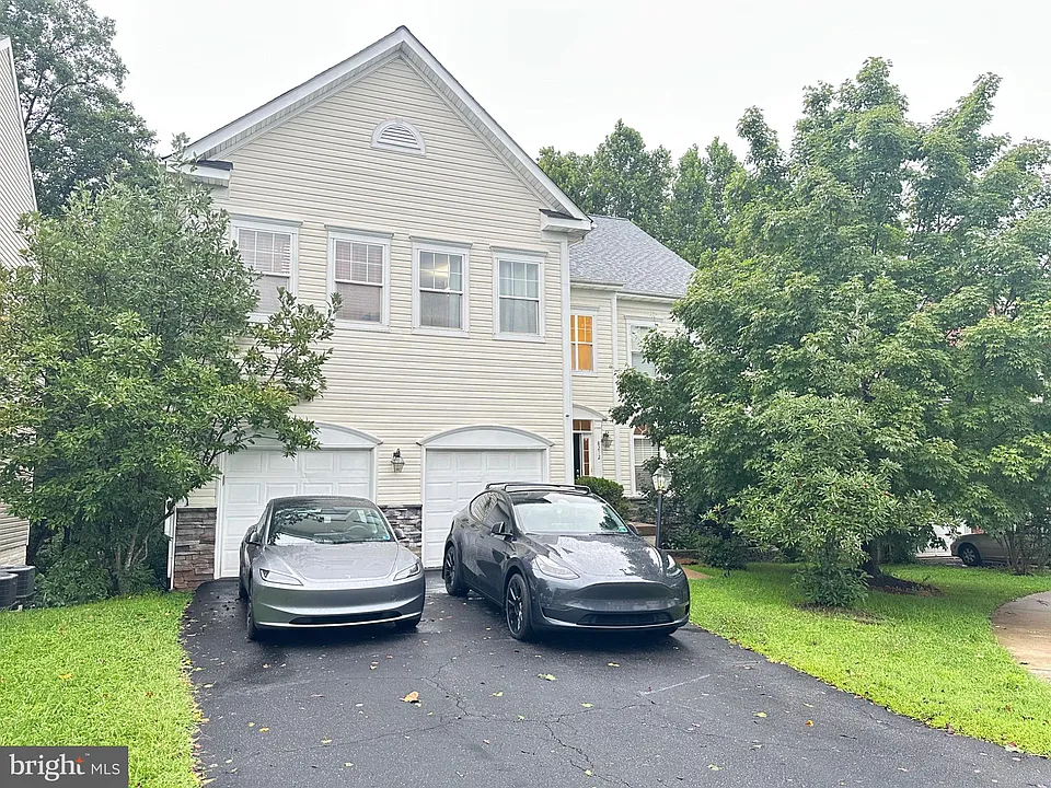 8212 Calm Pond Ct