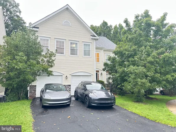 8212 Calm Pond Ct, Manassas, VA 20111