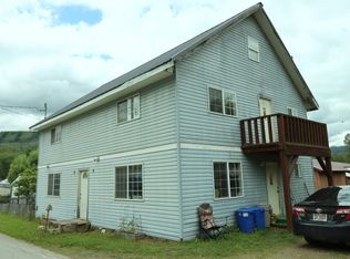 23 2nd St, Calder, ID 83808