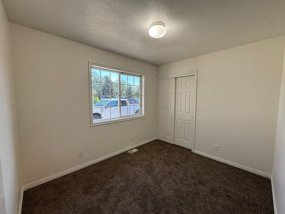 5th image of 3489 Obryant St