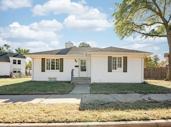 353 W Beloit Ave, Salina, KS 67401