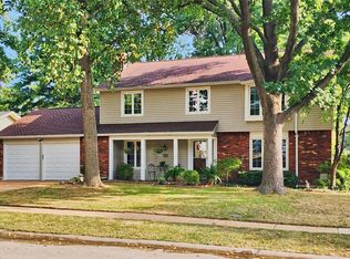11582 Tivoli Ln, Saint Louis, MO