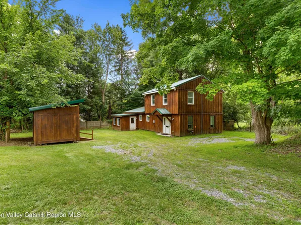 9165 New York 22, Copake, NY 12516