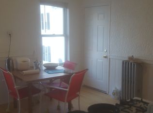 130 Mount Hope St #2, Lowell, MA 01854