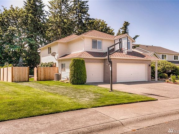 3rd image of 15939 SE 262nd Pl