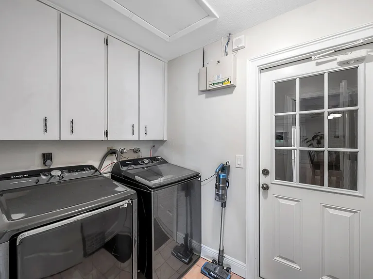 1788 McKay Creek Dr — Photo 16