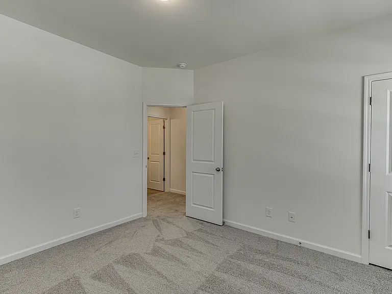198 Blue Dragon Dr — Photo 24