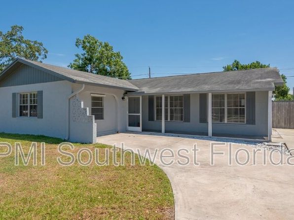 3915 Allan Pl