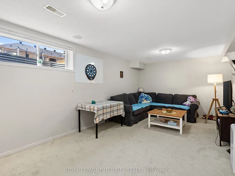 407 Celtic Ridge Cres — Photo 22