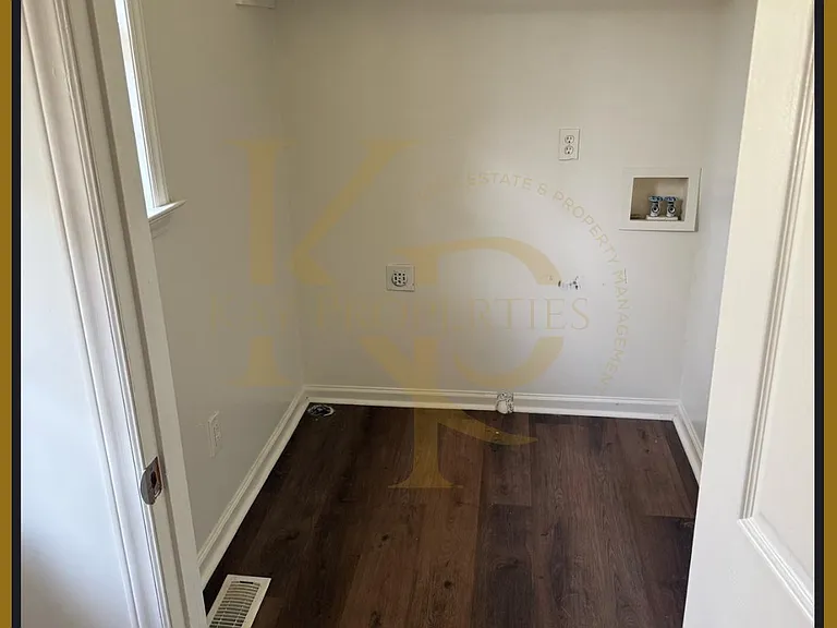 368 Reedy Fork Dr #A — Photo 3