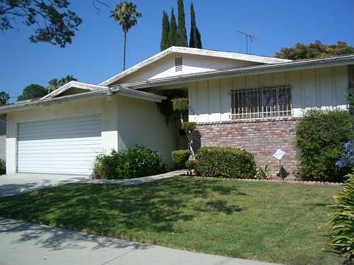1st image of 7020 Gloria Ave