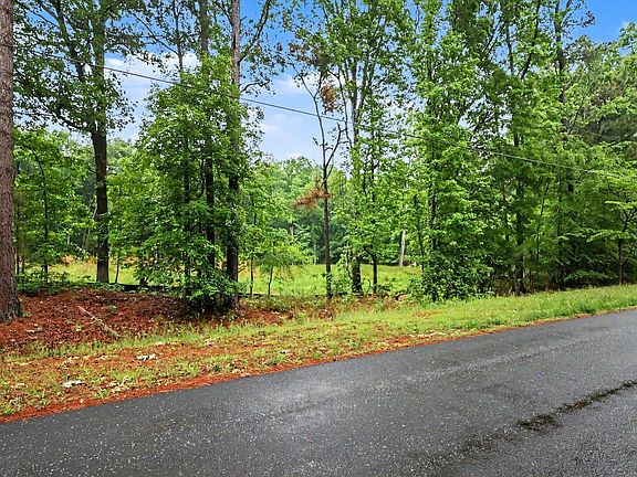 2nd image of 2116 Forest Ridge Pl #16