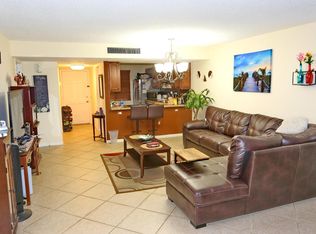 4230 D Este Ct UNIT 202, Lake Worth, FL 33467