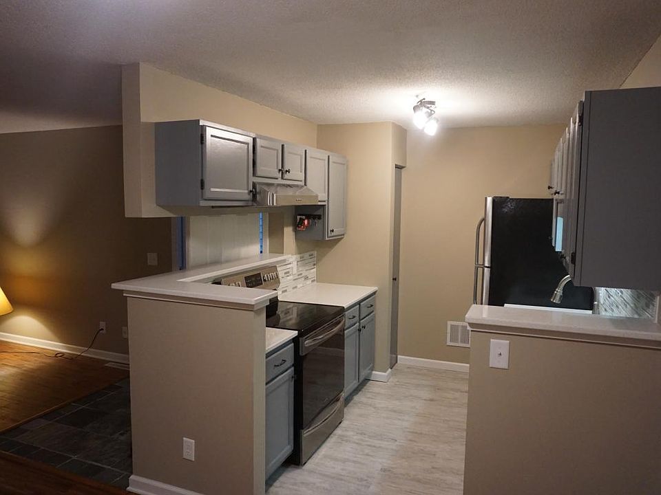 1st image of 2250 Benson Ave