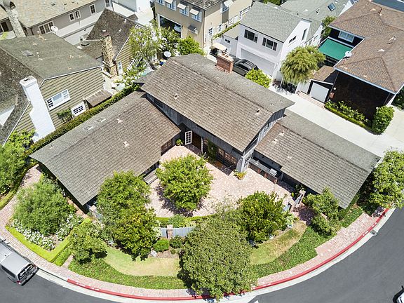 4th image of 2701 Circle Dr