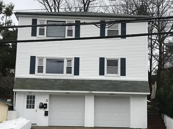 133 Centre St #1, Quincy, MA 02169