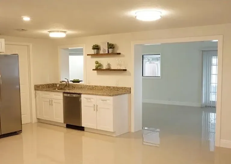 8518 Woodlake Dr #1 — Photo 10