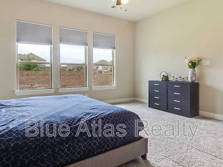 4001 Bear Creek Ct — Photo 10