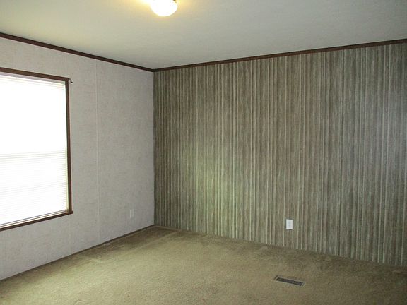 4th image of 3440 Creekside Blvd #200