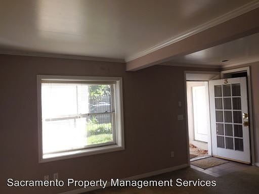 2nd image of 1701 Northglen St