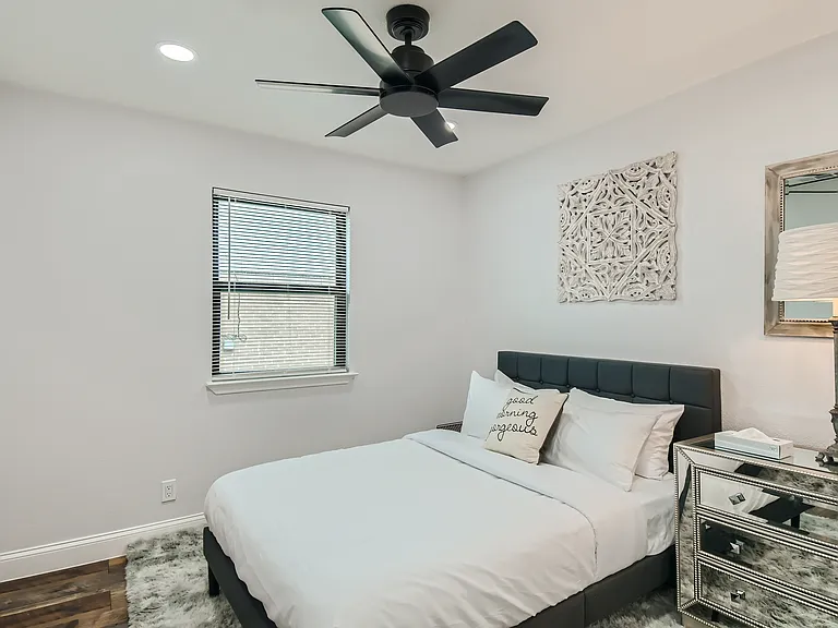 1905 Greenbrook Dr — Photo 10