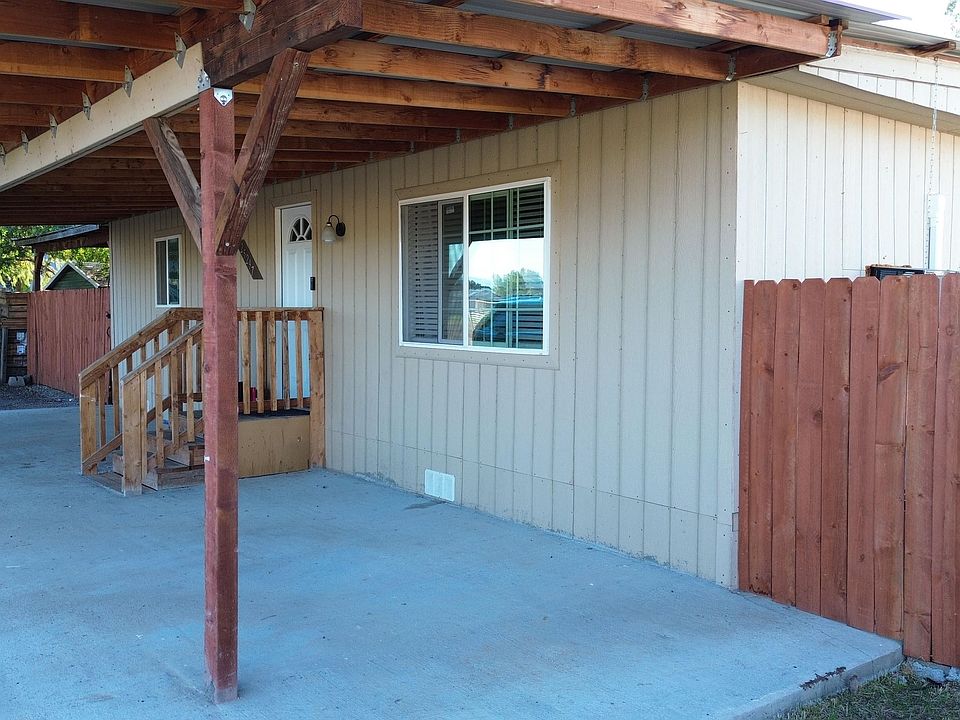 1st image of 25297 Orange St