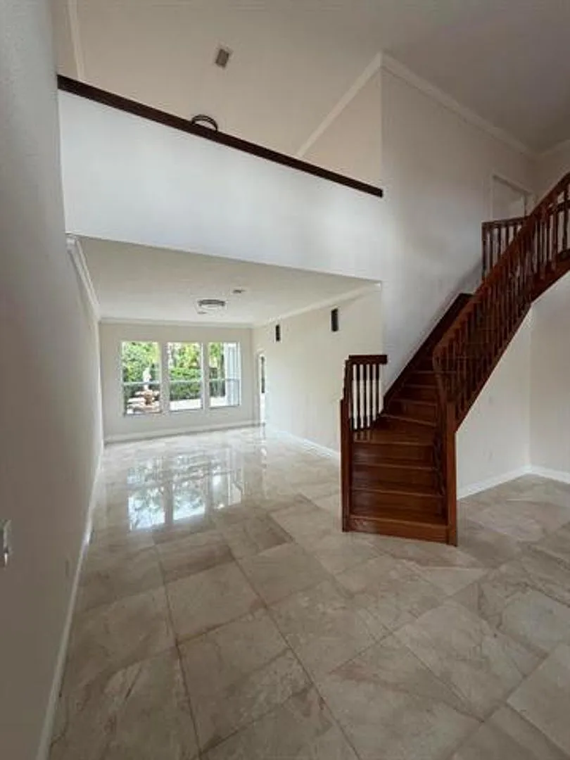10747 NW 70th Ter # 10747, Doral, FL 33178 — Photo 3