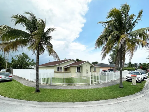 12361 SW 195th Ter, Miami, FL 33177