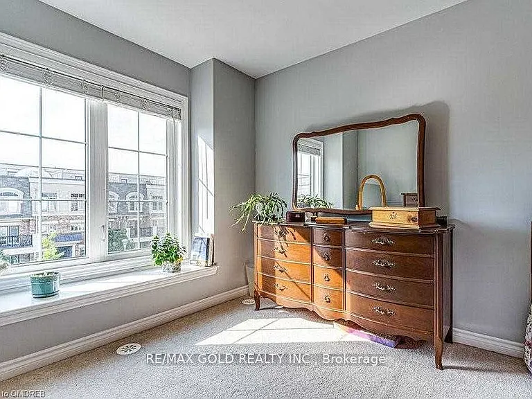 2441 Greenwich Dr #94 — Photo 17